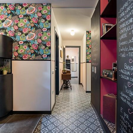 Contus Rétro Guest House Cagliari Extérieur photo